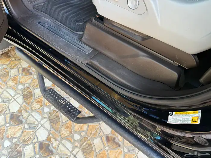 سفروليه سلفرادو Z71 المديل 2022 تريل بوس فيس لفت 50