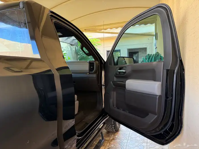 سفروليه سلفرادو Z71 المديل 2022 تريل بوس فيس لفت 53