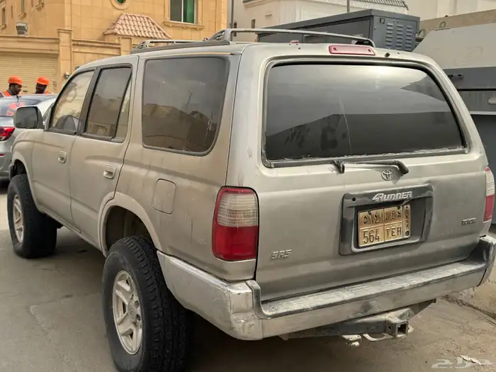 للبيع فورنر مديل 1998 1