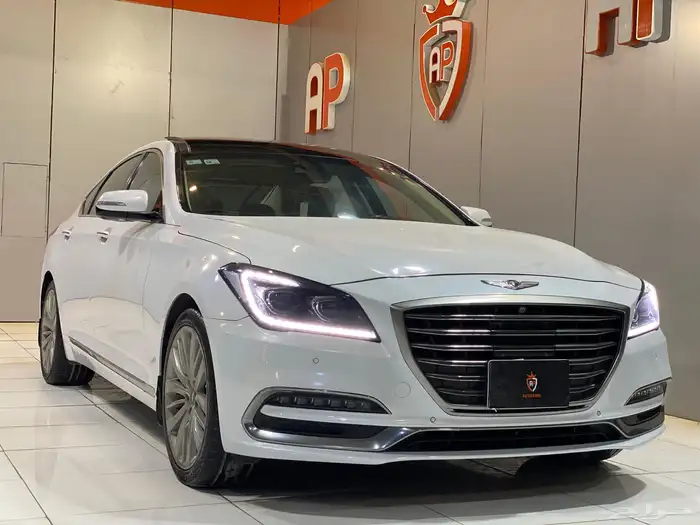 جنسيس ( رويال ) 2017 أعلى فئة العداد 99 الف فقط 2