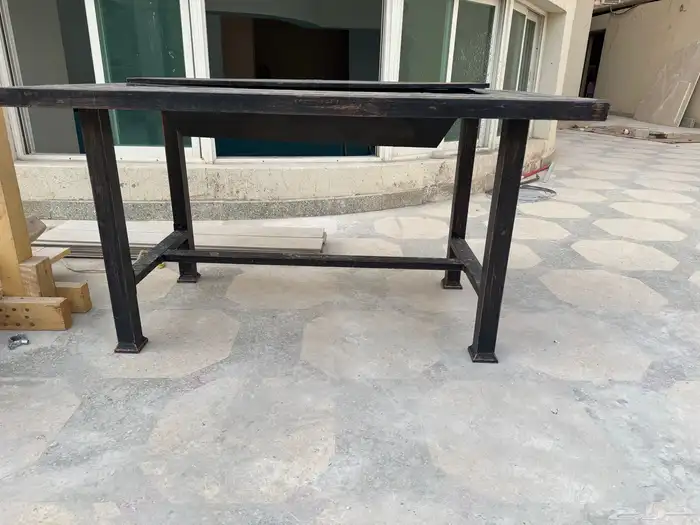 طاولة   منقل - معدن 2