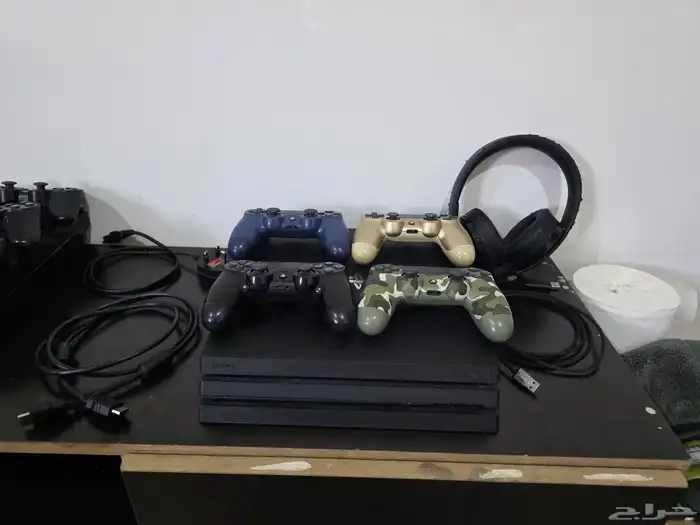 سوني بلايستيشن 4 برو 1