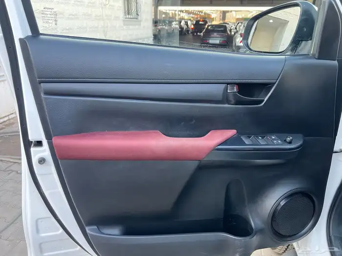 هايلوكس ديزل 2024 قير اوتوماتيك نظيف جدا لدى قمة الاطلال 18