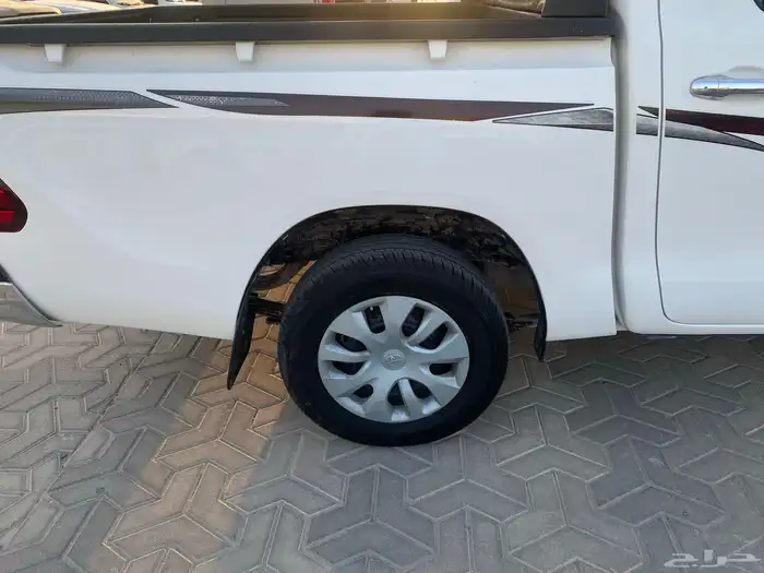 هايلكس GLX - 2020 - مخزن 2