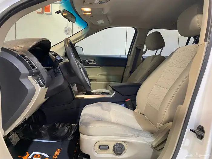 فورد اكسبلور 2015 بحاله نظيفه جدا جدا 20