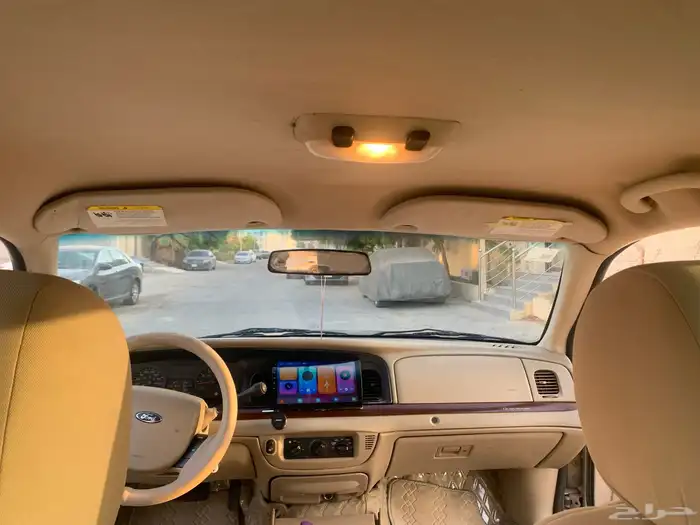 فورد فكتوريا 2012 ممشى قليل 7