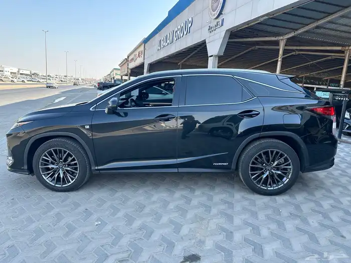 لكزس RX450h هايبرد بحالة الوكاله 2022 SPORT 3