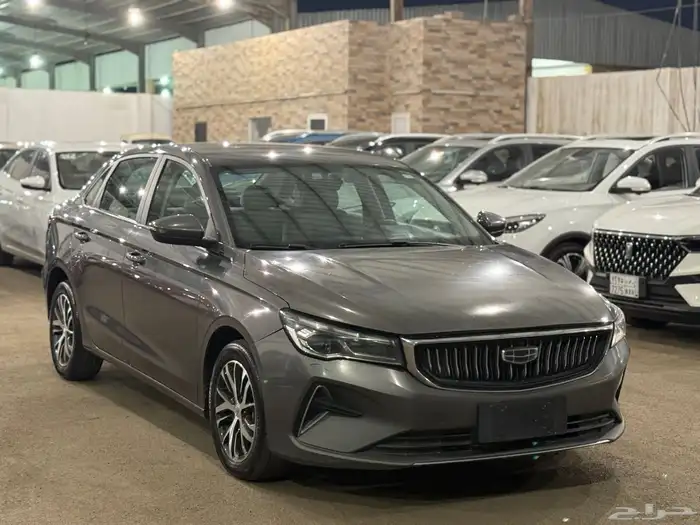 للبيع جيلي امجراند 7 موديل 2024 نص فل 2