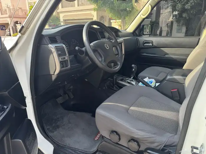 للبيع باترول فتك باب واحد 2015 10