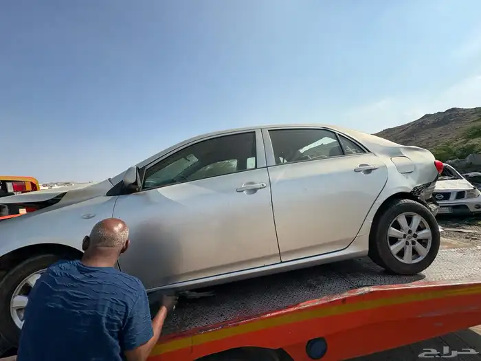 كورولا للبيع تشليح قير عادي 4