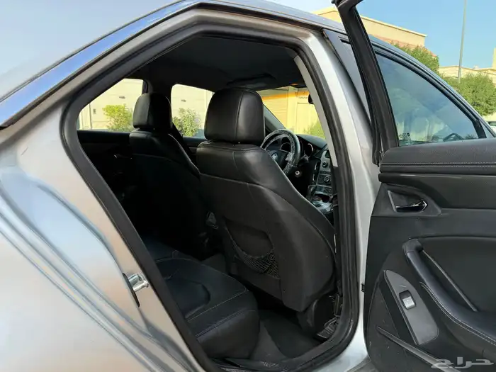 كاديلاك CTS موديل 2012 7