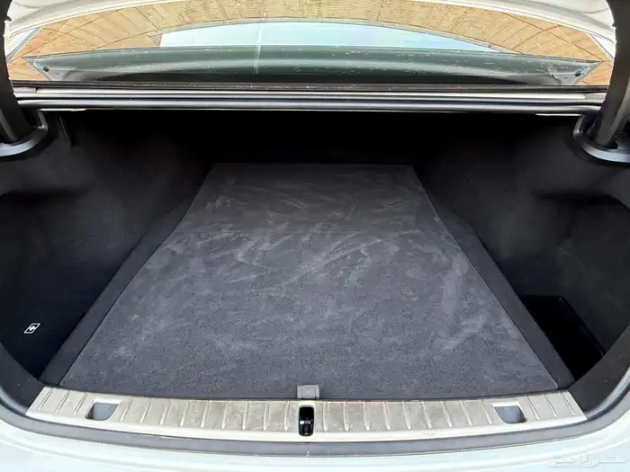 بي ان دبليو 2020 Li730 فل 16