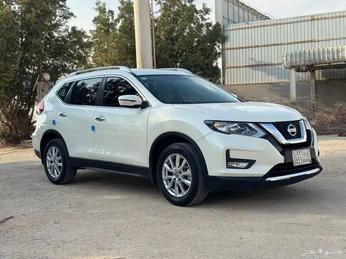 نيسان اكستيرا 1