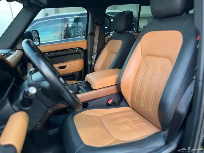 لاند روفر ديفندر X موديل 2021 12