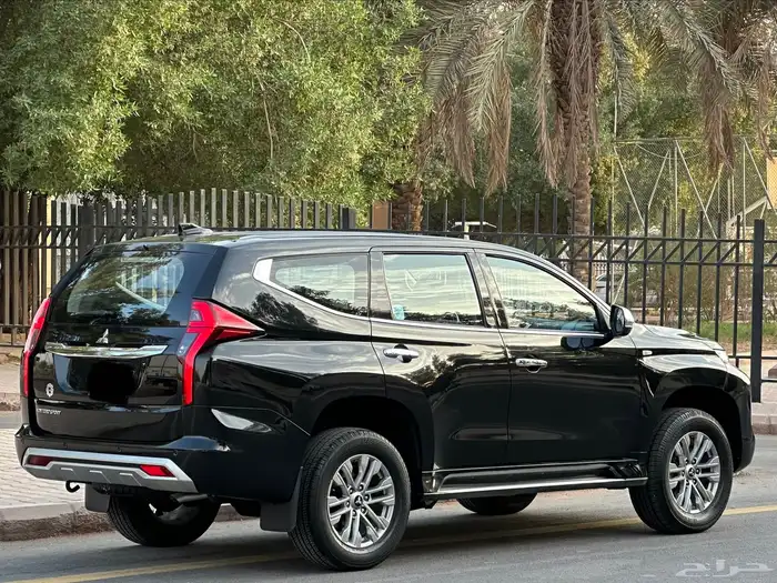 ميتسوبيشي مونتيرو سبورت 2022 استاندر دبل 9