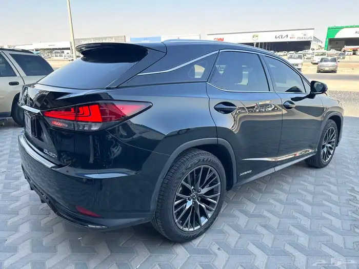 لكزس RX450h هايبرد بحالة الوكاله 2022 SPORT 6