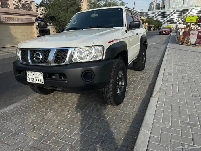 للبيع باترول فتك باب واحد 2015 2