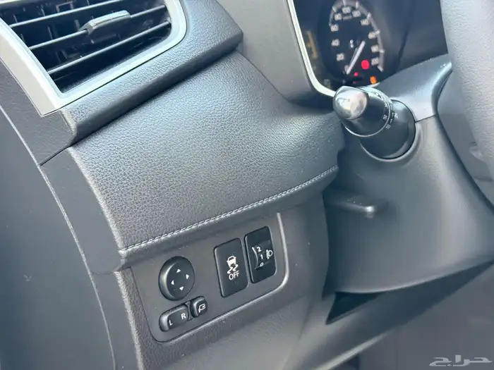 مستبيشي اكسباندر 2022 31