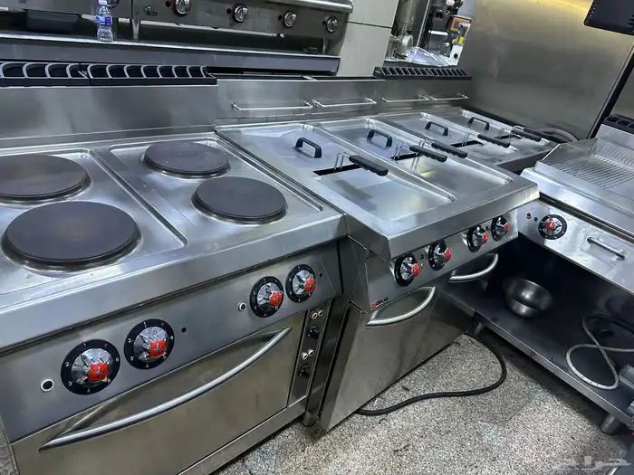 بيع جميع معدات المطاعم والمخابز والكفيهات المستعمله شبه جد 59