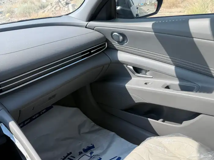 هيونداي النترا كمفورت 2025 اسود ملكي وكالة وممشى قليل الناغي 9