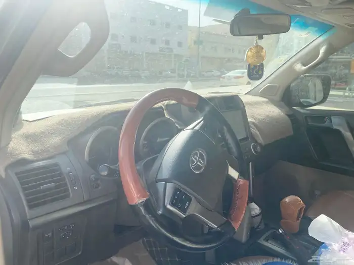 للبيع سيارة برادو 2013 6