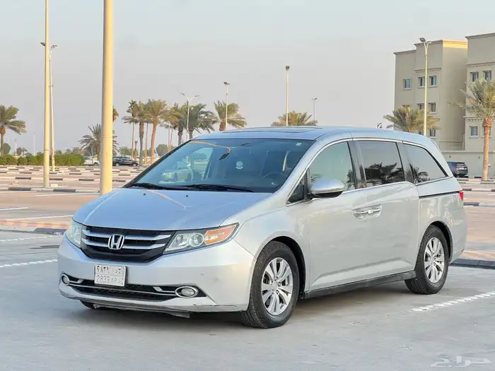 هوندا اوديسي فل كامل موديل 2014 5