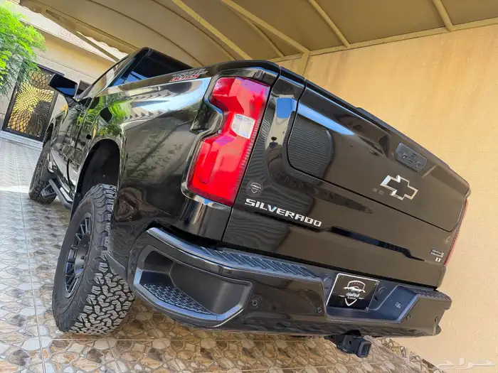 سفروليه سلفرادو Z71 المديل 2022 تريل بوس فيس لفت 32