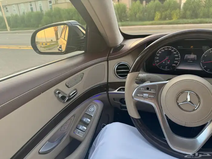 للبيع مرسيدس 2019 10