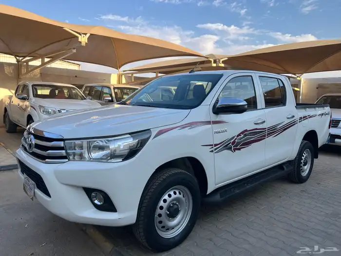 هايلوكس ديزل 2024 قير اوتوماتيك نظيف جدا لدى قمة الاطلال 12