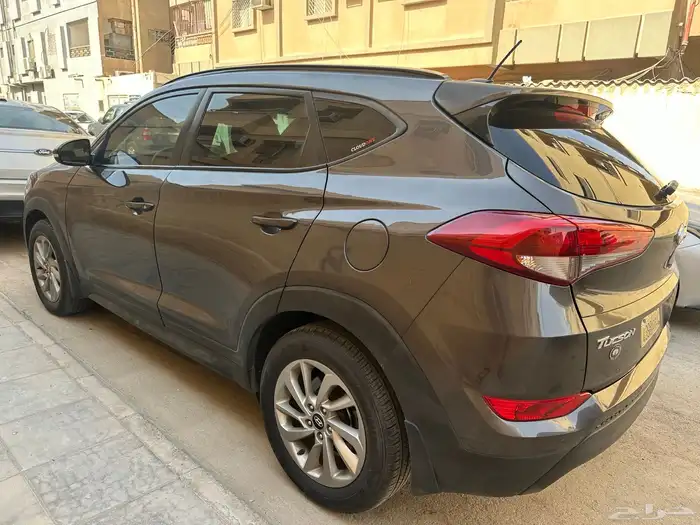 Hyundai Tucson 2016 (Less driven) 3