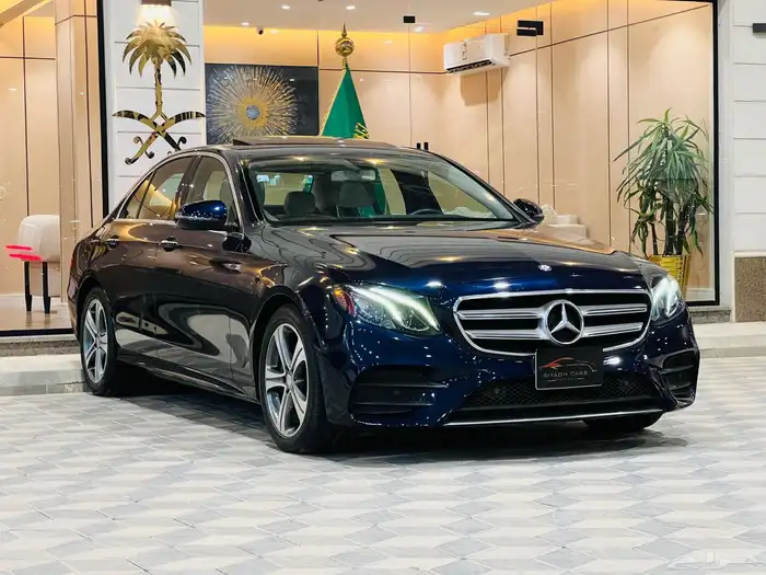 مرسيدس E300 فل كامل نظيف جدا 1