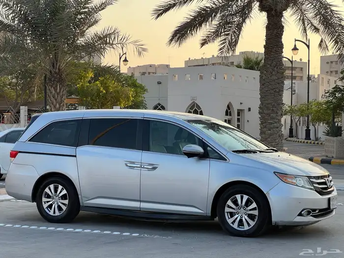 هوندا اوديسي فل كامل موديل 2014 21