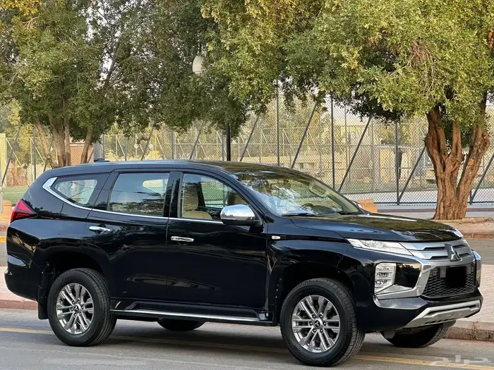 ميتسوبيشي مونتيرو سبورت 2022 استاندر دبل 10