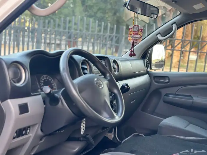 نيسان باص ركاب موديل 2019 سعودي قير عادي ديزل 7