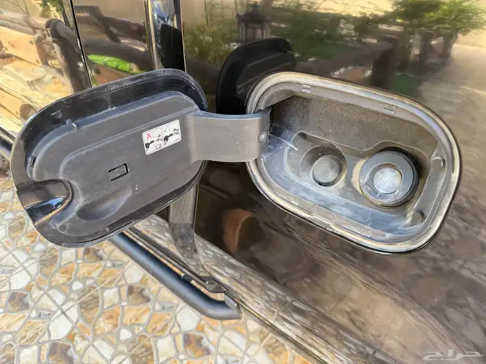 سفروليه سلفرادو Z71 المديل 2022 تريل بوس فيس لفت 25