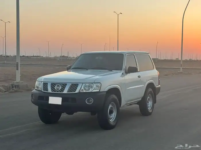 باترول ربع 2009 بحالة ممتازة 0