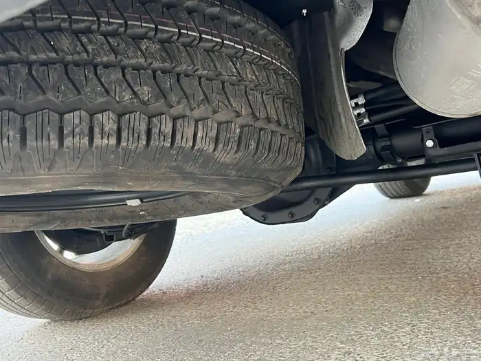 جمس يوكن 2018 سعودي SLE رادار شنطة كهرب شبه الجديد 8