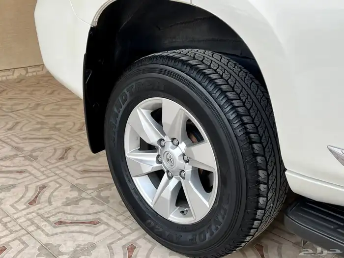 تويوتا برادو 2023 TXL3 عداد 28 الف 7