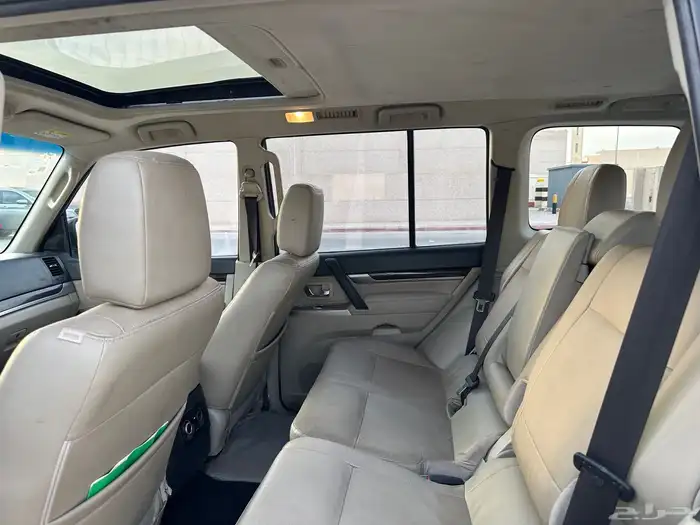 ميتسوبيشي باجيرو2018 فل كامل بانوراما 11