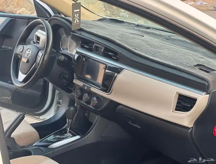 للبيع تويوتا كورلا موديل 2016 15