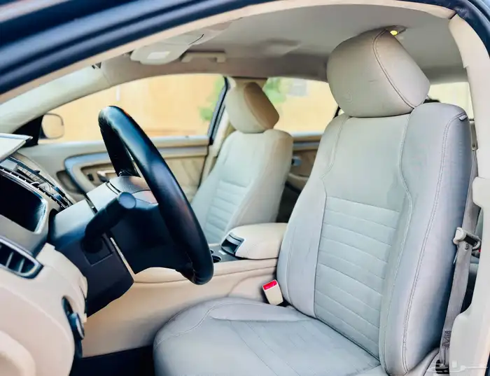 فورد تورس ((2019))بحاله ممتازه 6