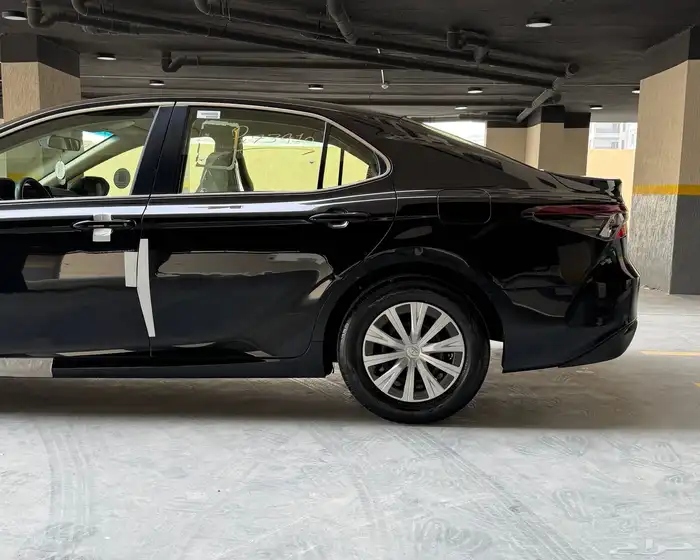 كامري 2024 اسود 6