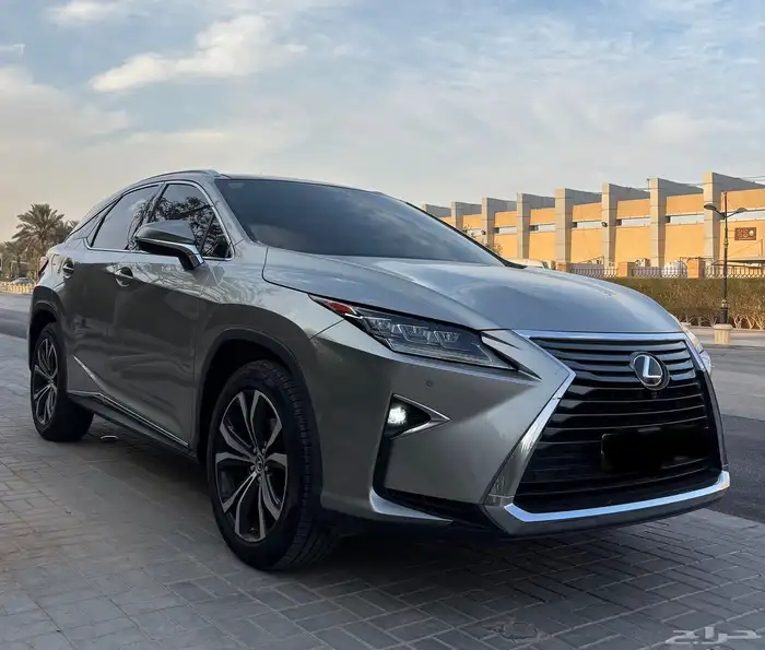 Lexus RX 350 2019 وارد عبداللطيف جميل( بحالة الوكالة) 2