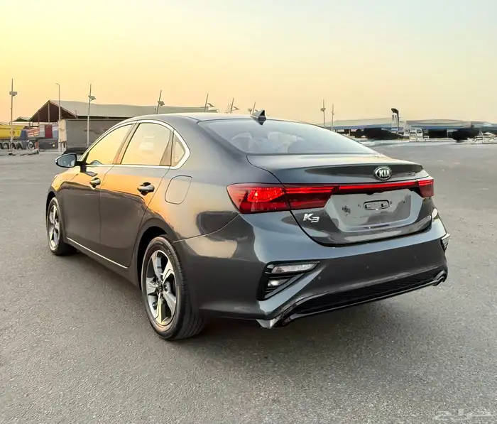 كيا سيراتو 2020 اعلا مواصفات بدون فتحه بحالة الوكاله للبيع 3