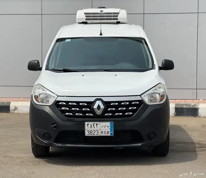رينو دوكر تلاجه 2021 بنزين السعر 29000 الف 0