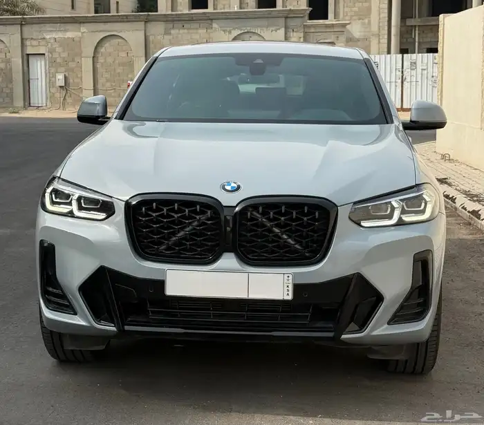 BMW X4 2023 بي ام دبليو 2