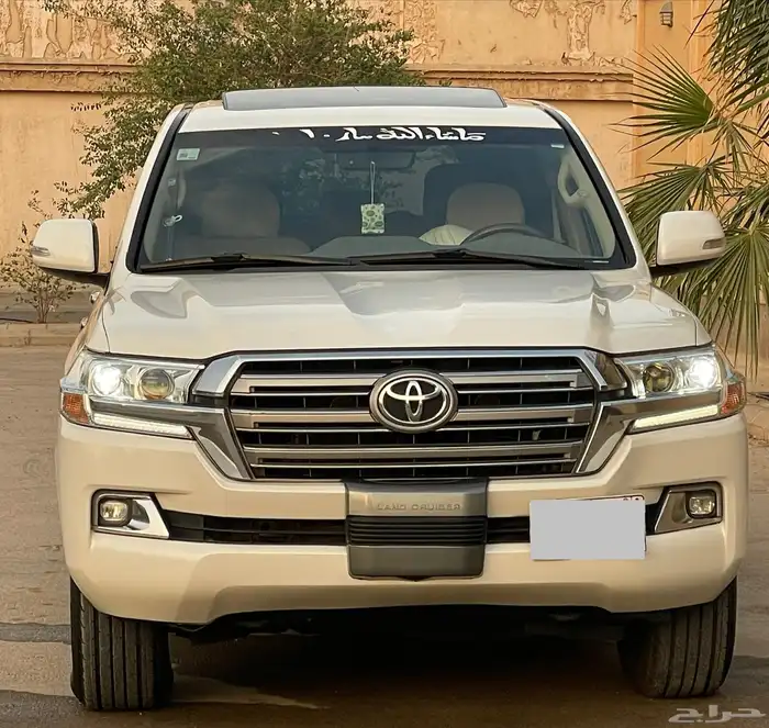 جيب لاند كروزر 2019 GXR سعودي 1