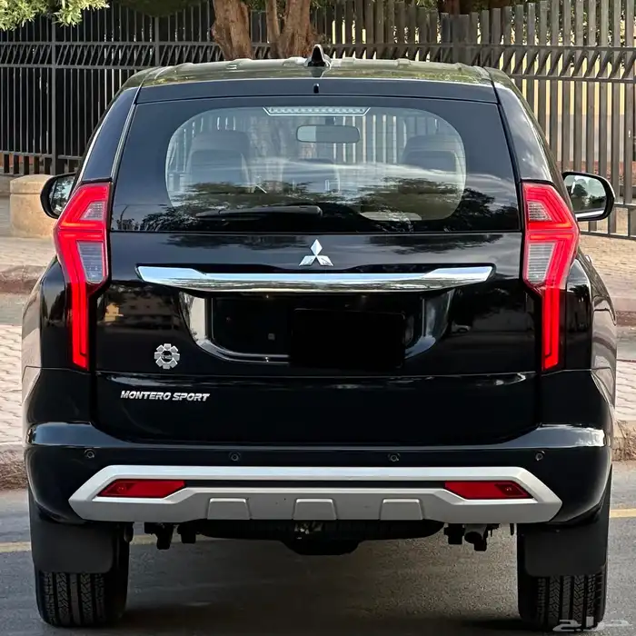 ميتسوبيشي مونتيرو سبورت 2022 استاندر دبل 1