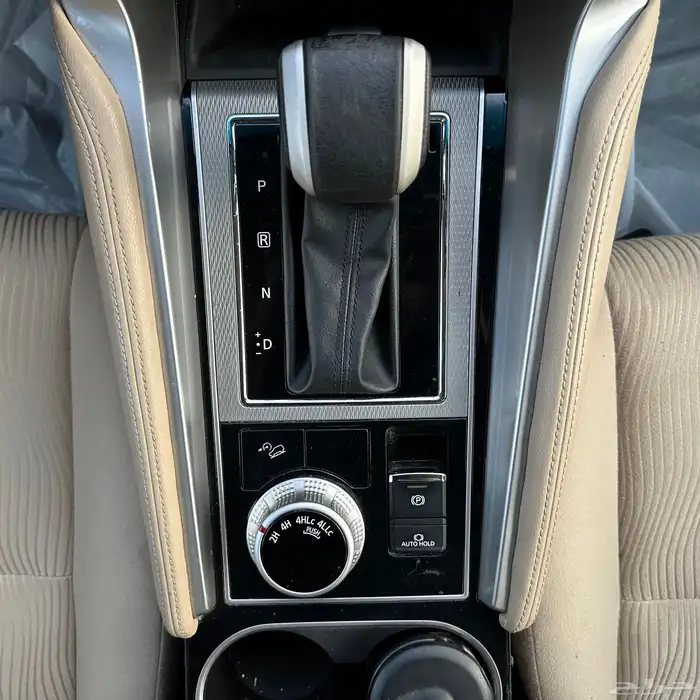 ميتسوبيشي مونتيرو سبورت 2022 استاندر دبل 22