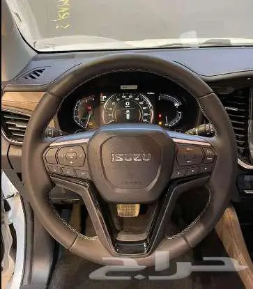 ايسوزو MUX لميتد 2026 7